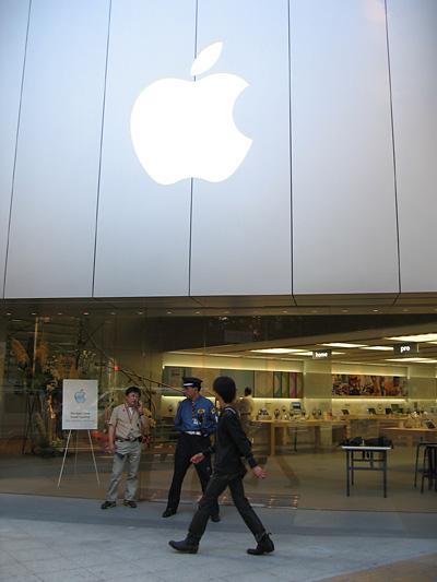 applestore_a02.jpg