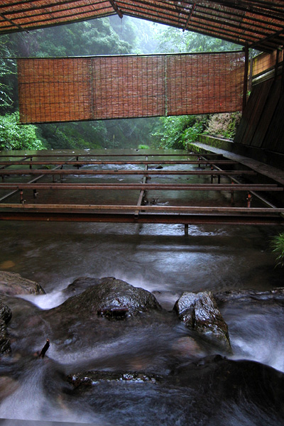 kawadoko_b01.jpg