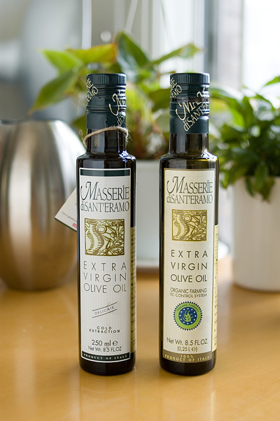 oliveoil001.jpg