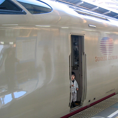 ressya110805.jpg